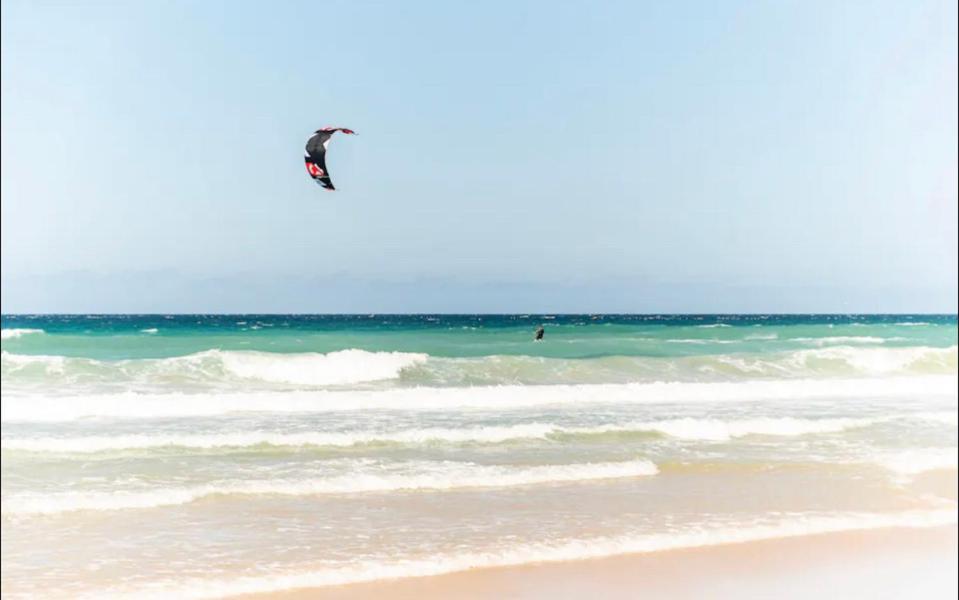 Loft independiente a 150 mtrs de la playa+wifi Tarifa Buitenkant foto