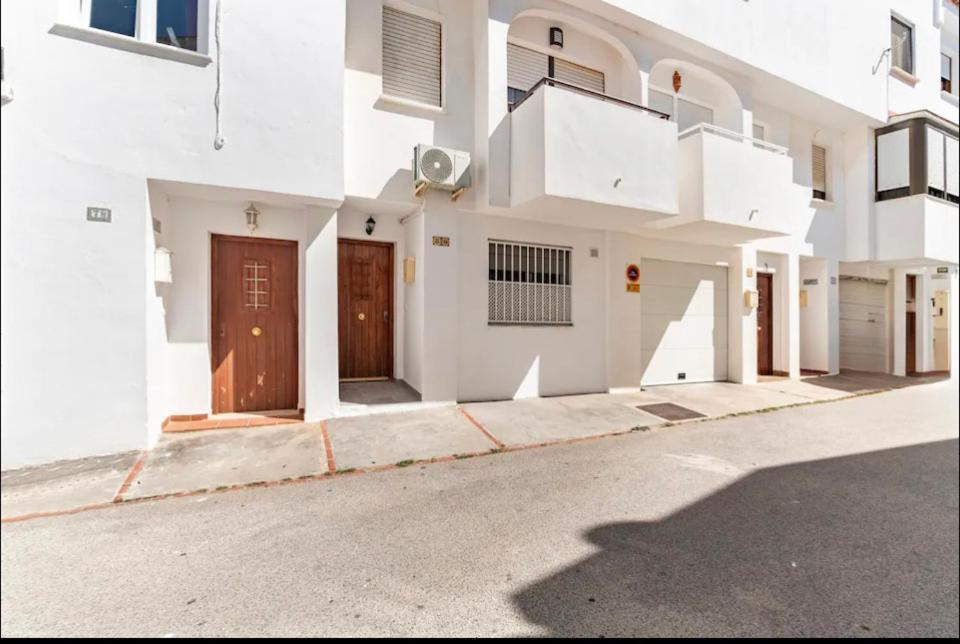 Loft independiente a 150 mtrs de la playa+wifi Tarifa Buitenkant foto
