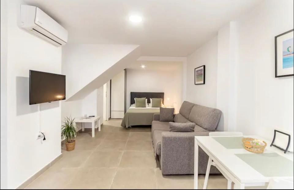 Loft independiente a 150 mtrs de la playa+wifi Tarifa Buitenkant foto
